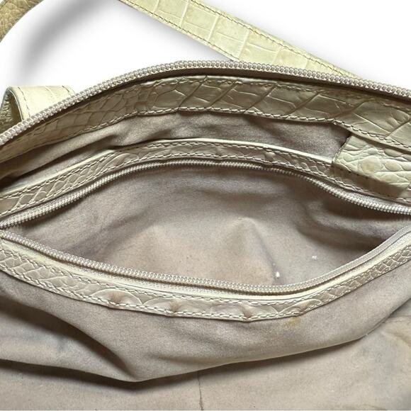 Vintage Brahmin Croc-Embossed Leather Barrel Shoulder Bag – Ivory / Cream - Picture 5 of 10